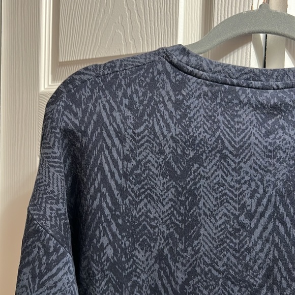 Athleta crew neck sweatshirt - Picture 5 of 7